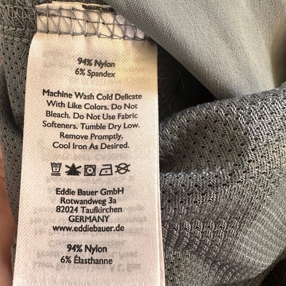 Eddie Bauer women’s US 0 FirstAscent Grey cargo shorts 7” - Picture 7 of 7